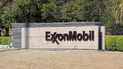 How To Use High Volatility For A Short Strangle On Exxon Mobil Stock