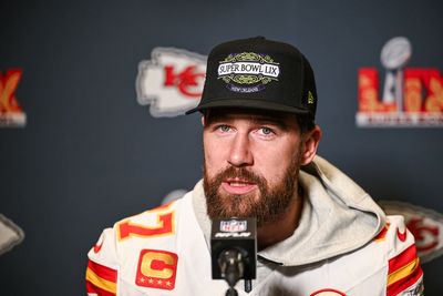 Travis Kelce will return with Kansas City Chiefs after deciding not to retire