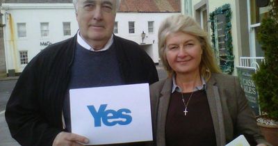 Founding member of The Corries and Scottish independence campaigner Bill Smith dies