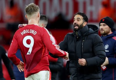 'Rasmus Hojlund is being destroyed, and it’s also affecting his team-mates. They can see that he’s not enjoying being on the pitch' Former Manchester United star sympathises with striker Rasmus Hojlund