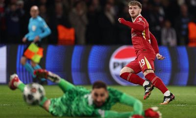 Harvey Elliott stuns PSG as Liverpool weather storm to snatch dramatic win