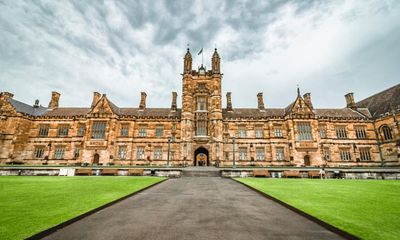 Sydney University apologises after threatening international student with possible suspension over Palestine protest