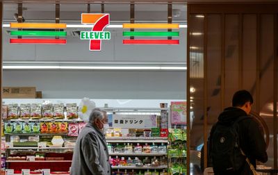 7-Eleven Owner Seeks To Fend Off Takeover With Buyback, US IPO