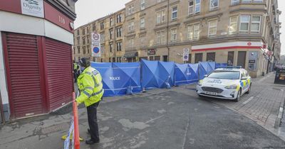 Police probe launched after 15-year-old boy dies in Glasgow street
