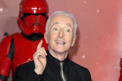 Veteran Star Wars actor says he almost quit franchise because of the sand