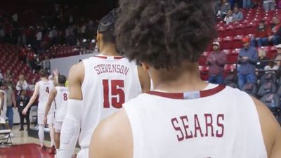 Alabama Seniors Celebrated Senior Night in Half-Empty Arena After Loss to Florida