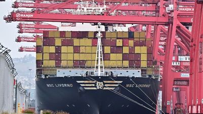 US Trade Gap Hits New Record In January As Tariff Fears Loomed