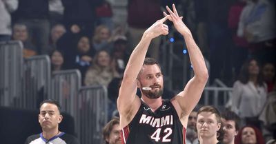 Kevin Love receives warm welcome in first return to Cleveland