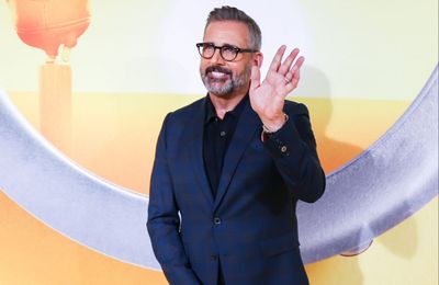 Steve Carell surprises wildfire-affected teenagers with prom tickets