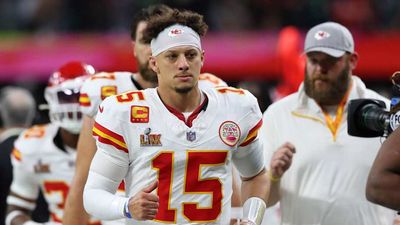 New Photo of Patrick Mahomes Working Out Has Fans Talking About His Dad Bod