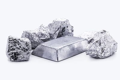 Why is Palladium Struggling at the $1,000 Level?