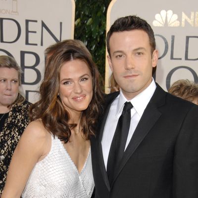 Ben Affleck Is "Extra Giddy" Around Jennifer Garner Right Now, Apparently