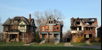 Knocking down abandoned buildings has a lot of benefits for Detroit − but it’s costly for cities