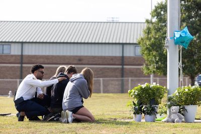 One in 15 U.S. adults have been on the scene of a mass shooting, report finds