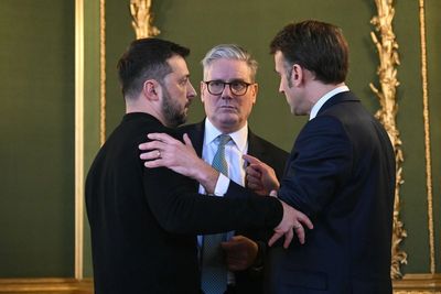 Starmer and Macron discuss work for Ukraine peace as PM hails EU defence move