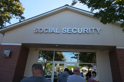 Social Security's acting chief privately admits DOGE 'will make mistakes' while cuts delay processing of claims, report says