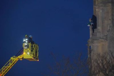 Negotiators appeal to man to come down from Big Ben clock tower