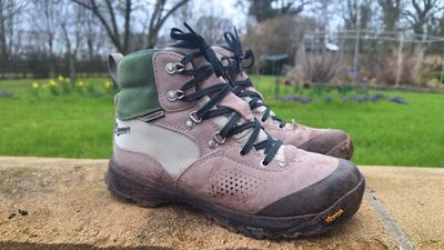 Danner Inquire Mid review: a stylish and supportive boot designed for women