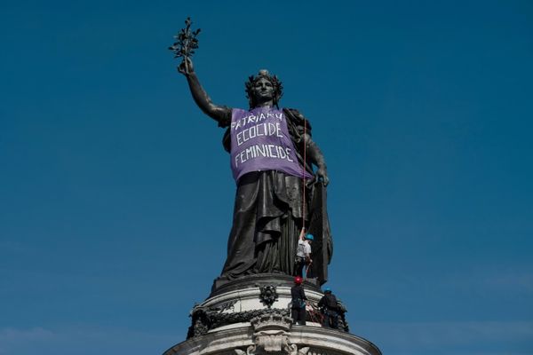 Protesters Rally On International Women's Day, Fearing Far Right