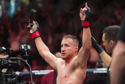 Justin Gaethje def. Rafael Fiziev at UFC 313: Best photos