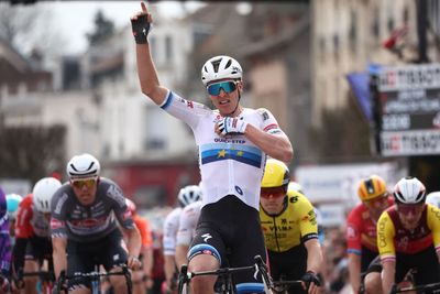 As it happened: Bunch sprint decides opening stage of Paris-Nice