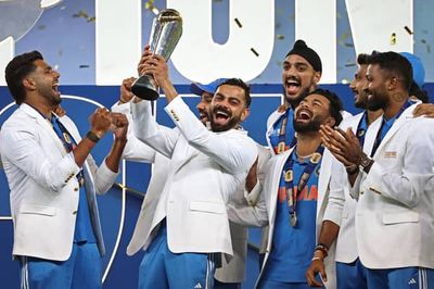 India hold nerve to win Champions Trophy after beating New Zealand in final