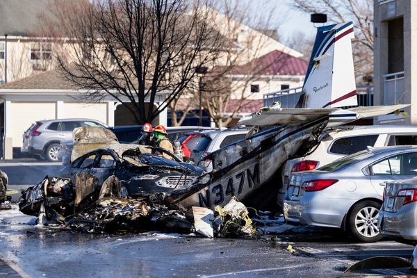 A single-engine plane crashes near a Pennsylvania airport and all 5 aboard are taken to hospitals