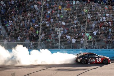 From new tires to unforced errors: The biggest winners and losers from NASCAR at Phoenix