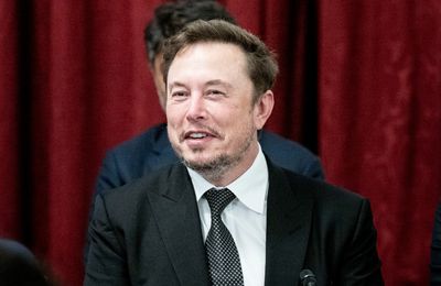 Elon Musk blames a 'massive cyberattack from Ukraine' for the latest global X outage