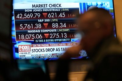 Wall Street sell-off: London market plummets amid fears of US recession