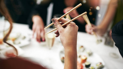 Can eating with chopsticks help in weight reduction?
