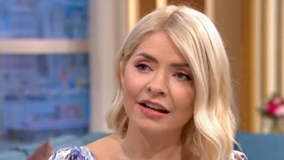 Holly Willoughby sparks concern as she walks away from ITV show!