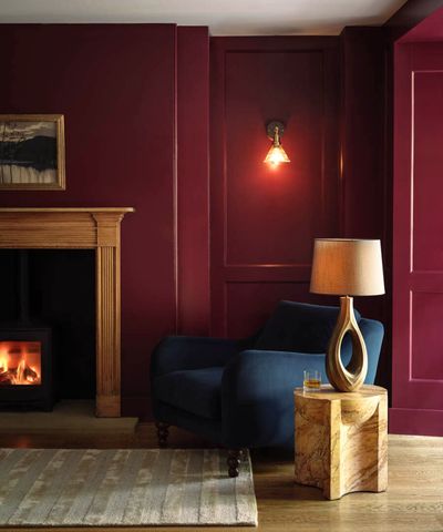 6 colors to avoid pairing with burgundy according to experts – and what tones you should use instead