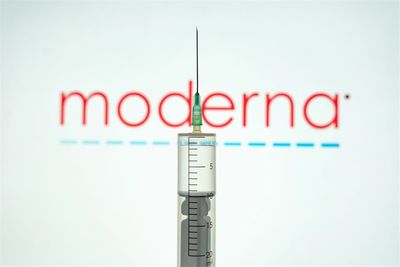 Moderna: 4 Key Reasons the CEO Just Bought $5M in Shares