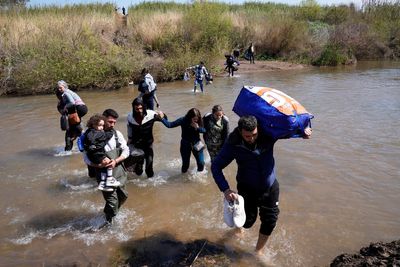 Syrian Kurds celebrate deal with Damascus as coastal residents remain wary after violence