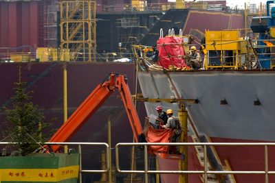 China's shipbuilding dominance poses economic and national security risks for the US, a report says