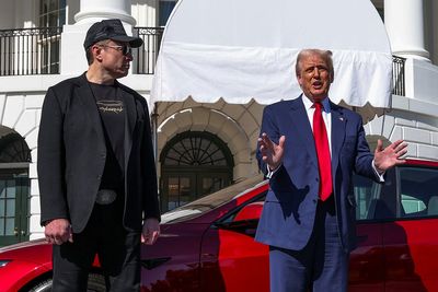 Trump backtracks 50 percent tariff on Canadian metals but 25 percent import tax to go into effect
