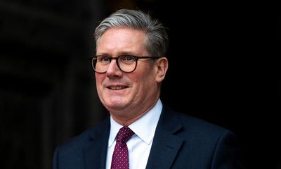 Starmer to avoid immediate counter-tariffs if Trump puts levies on UK steel