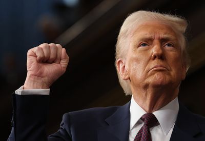 Trump Threatens Canada for 'Stooping So Low' in Electricity War: 'It Will Be Read About in History Books'