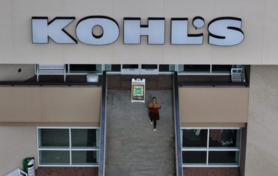 Kohl's had an even worse quarter than Wall Street expected with net sales plummeting nearly 10% in the aftermath of layoffs and store closures