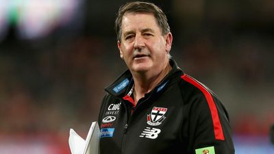 Lyon extends contract to coach St Kilda to end of 2027