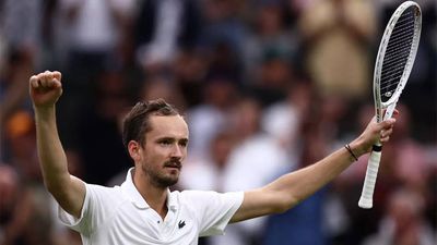 Daniil Medvedev enters quarterfinals in Indian Wells