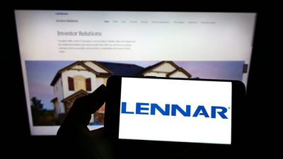 How Is Lennar’s Stock Performance Compared to Other Home Construction Stocks?