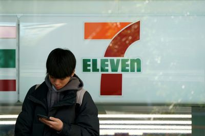 Couche-Tard Bosses Make Case In Tokyo For 7-Eleven Buyout