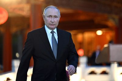 Putin Signals He's Ready For US Ceasefire Terms - With One Major Caveat