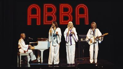 “He noticed that the studio had a marimba sitting in the corner, and the rest is history”: A music professor breaks down the theory behind ABBA's Mamma Mia