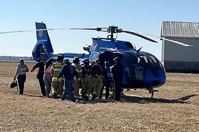 Woman trapped in crashed car survives on creek water for 6 days until rescue