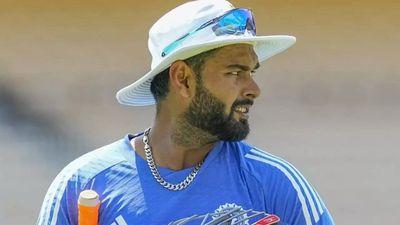Rishabh Pant is unique in the way he bats and scores runs, says Denesh Ramdin