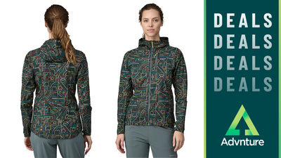 Stand out on the trails with 31% off one of our favorite Patagonia jackets in this unique colorway