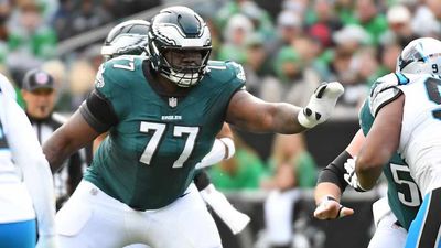 Chargers Sign Former Eagles, Jets Lineman Mekhi Becton to Two-Year Deal